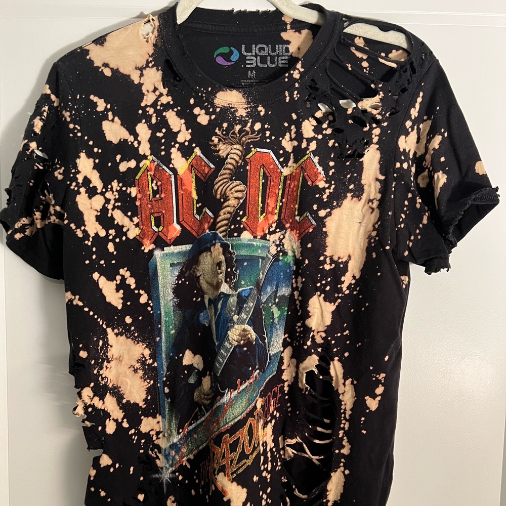 AC/DC BAND T- SHIRT (BLEACHED & RIPPED)
